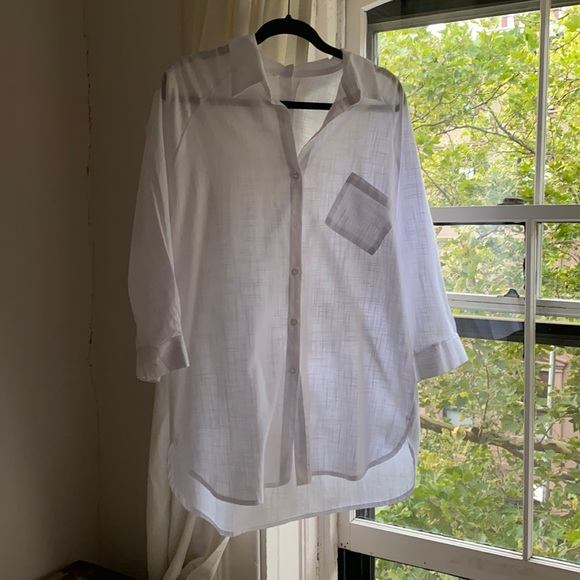 Tops - NWOT white linen button down shirt